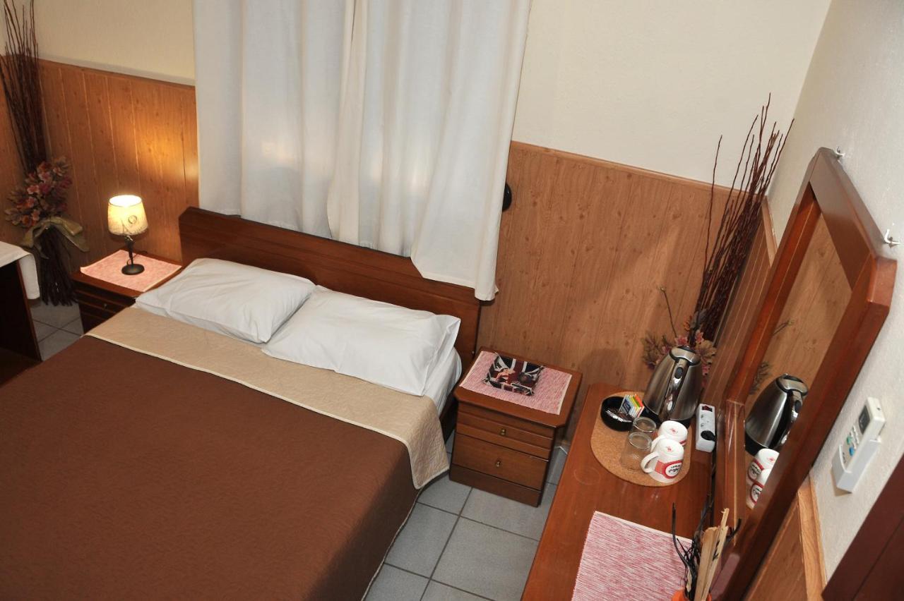 Guesthouse Bloutsos Rooms Kastrákion Exteriér fotografie